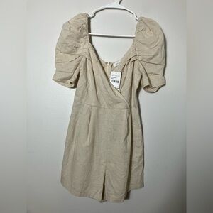 Linen‎ Romper All In Favor Women’s Sz S Short Sleeves V Neck Beach Coatal NEW!!!